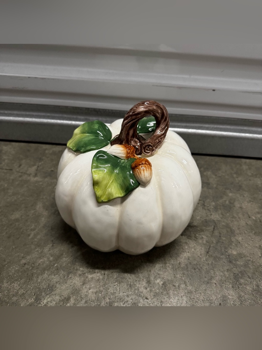 Fitz and Floyd White Ceramic Pumpkin with Green Leaves and Brown Stem